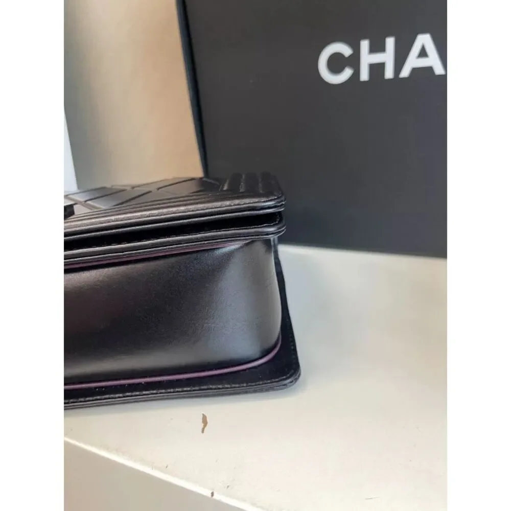 Chanel Women Pre-Loved Bag Very Good Condition